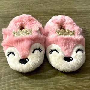 Animal Pink Girl Faux Slippers Size 6 Babies